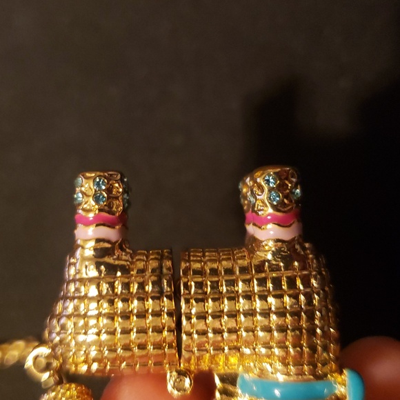 Kate Spade New York Haute Stuff Penny The Pinata Pendant Necklace. - Picture 12 of 16